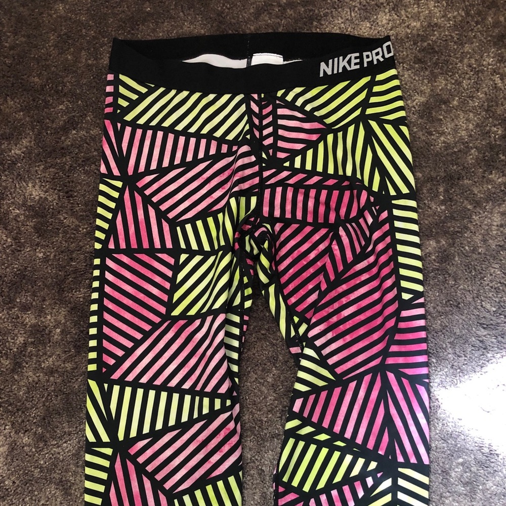 Nike Pro leggings